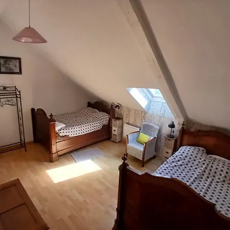 Au Gre Des Saisons - 4 Nyaraló