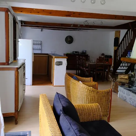 Au Gré Des Saisons - 4 *